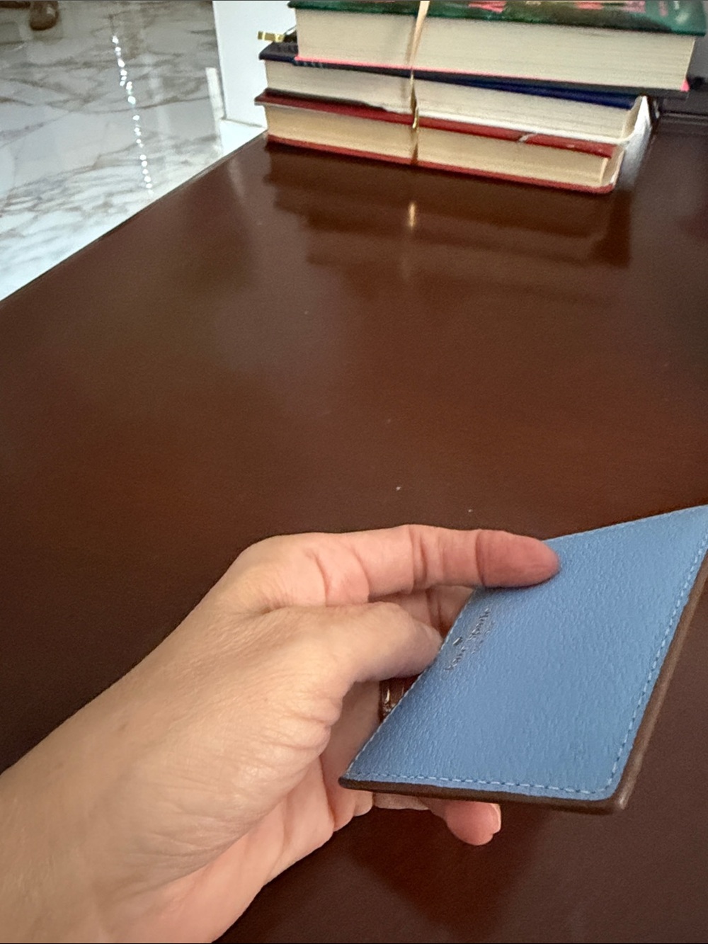 kate spade Light Blue Leather Card Holder with Gold Logo - Picture 6 of 9